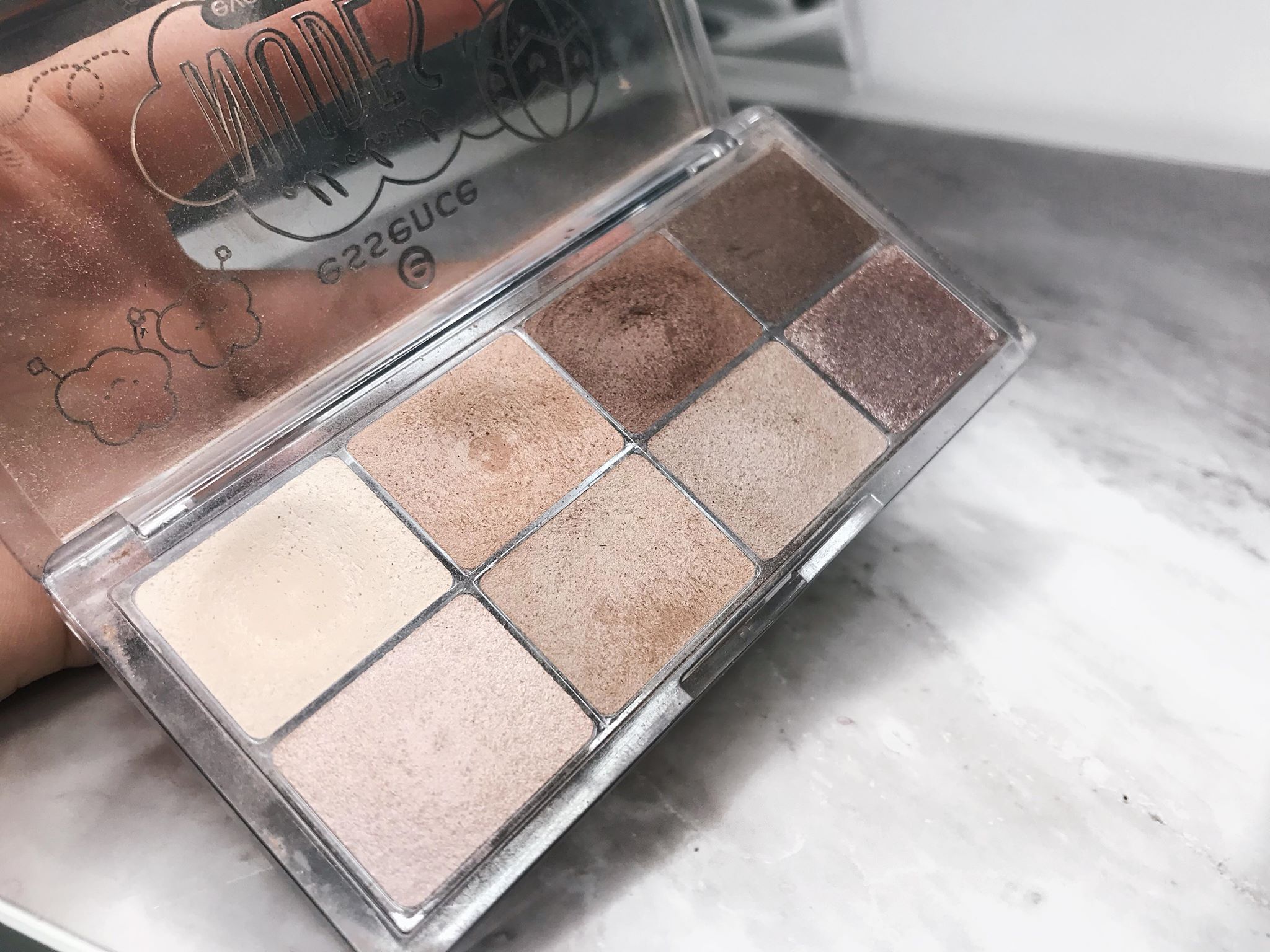 essence all about nudes palette