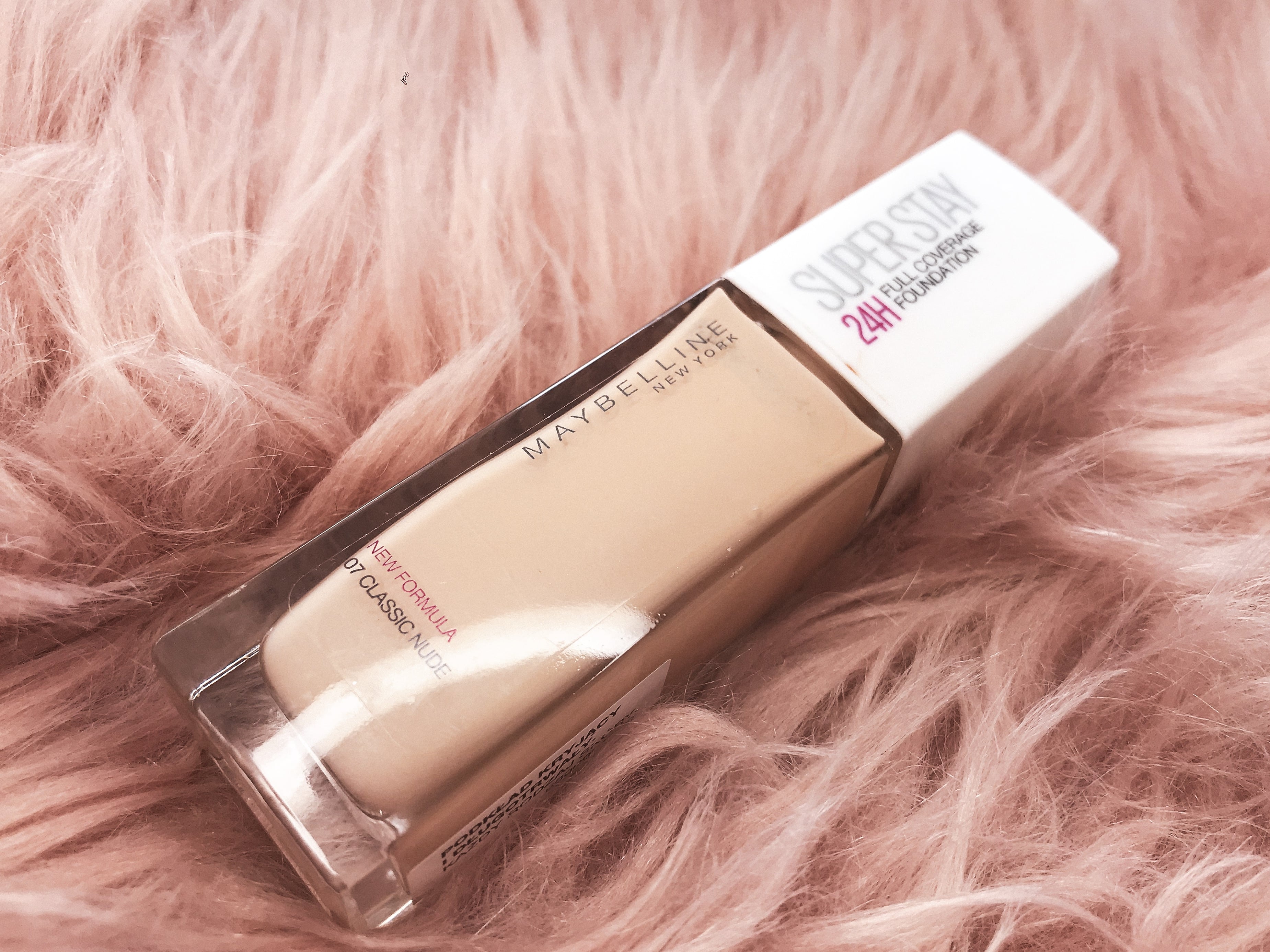 Maybelline super stay