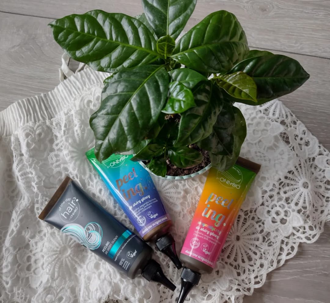 Peeling OnlyBio: przed czy po myciu twarzy? Uniknij błędów w pielęgnacji!